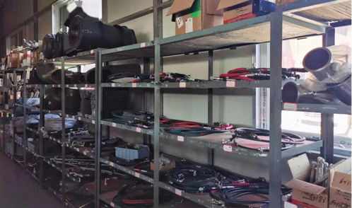 中國重汽丨產(chǎn)品可靠 服務(wù)貼心 煙臺(tái)卡友點(diǎn)贊豪沃t7h