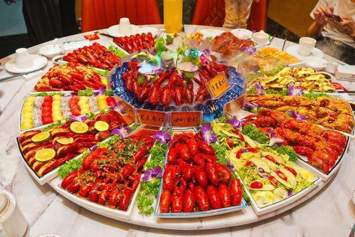 豪橫1888元吃20斤不同口味！這里的小龍蝦太太太好吃了——豪味來